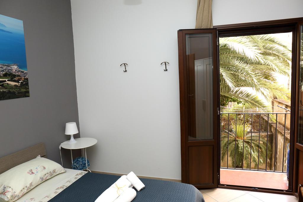 Conte Agostino Pepoli Apartment Trapani Exterior foto